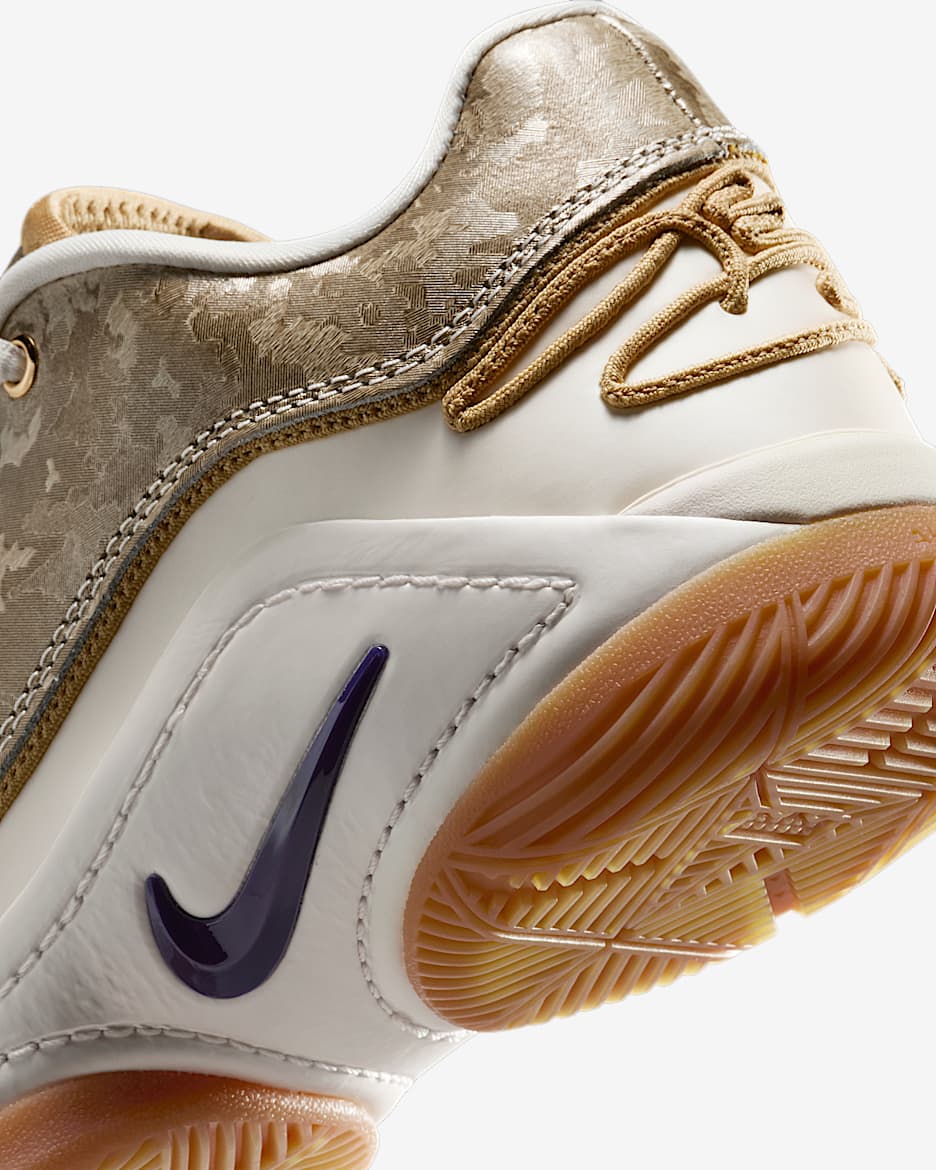 LeBron XXII Older Kids Basketball Shoes